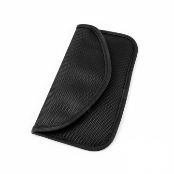 Shielding case for the phone to protect against interception and localization - black