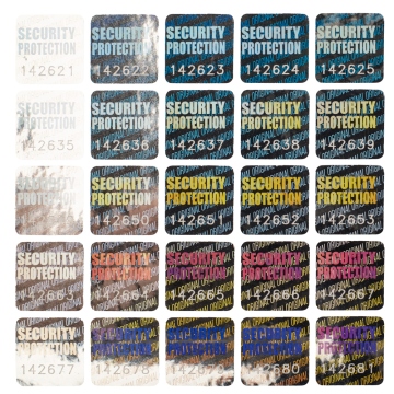 Small square numbered holographic seal „Original“